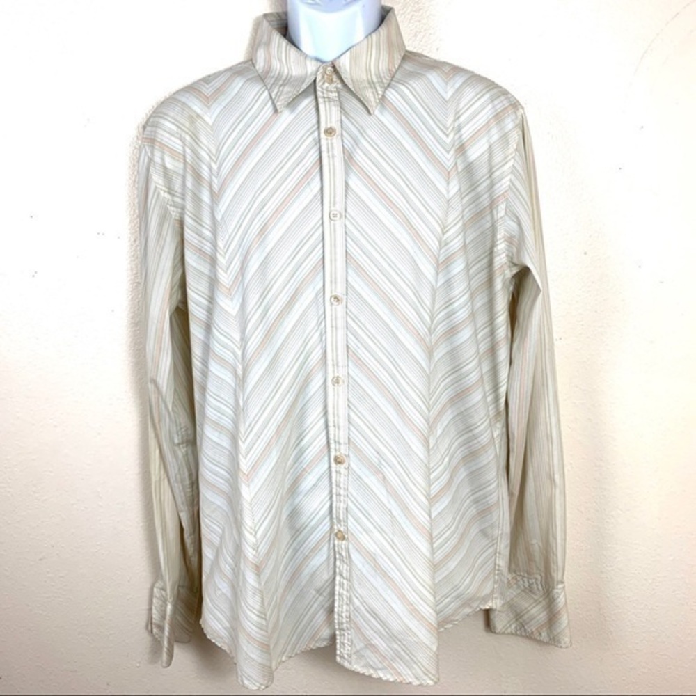 Stretch Objet men’s shirt buttons down size XL